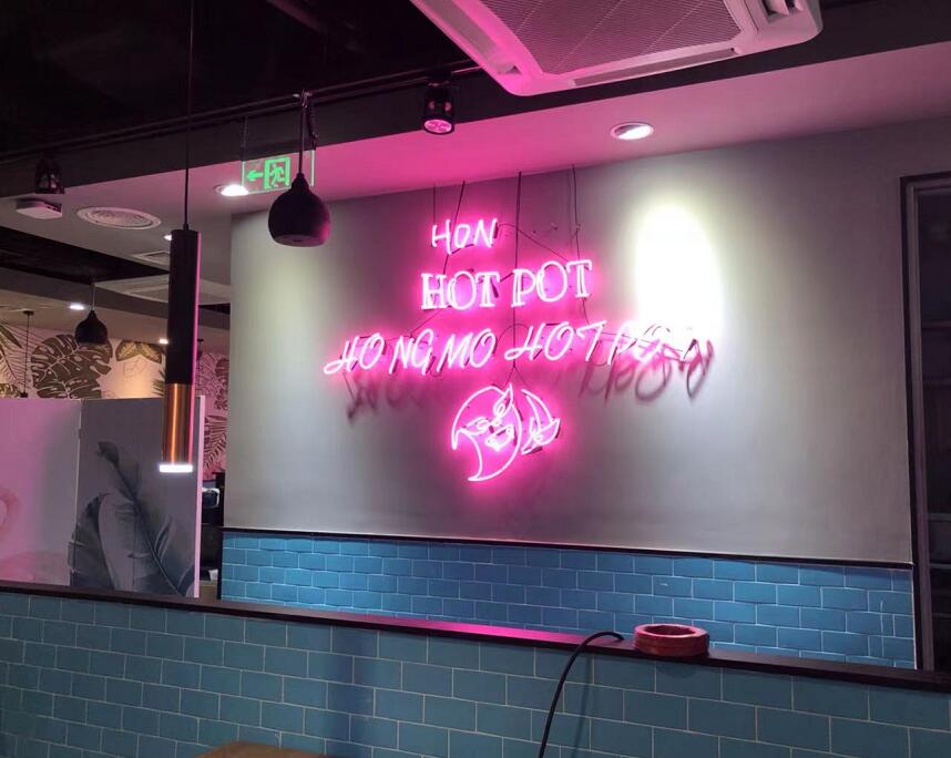 霓虹燈燈管發光字