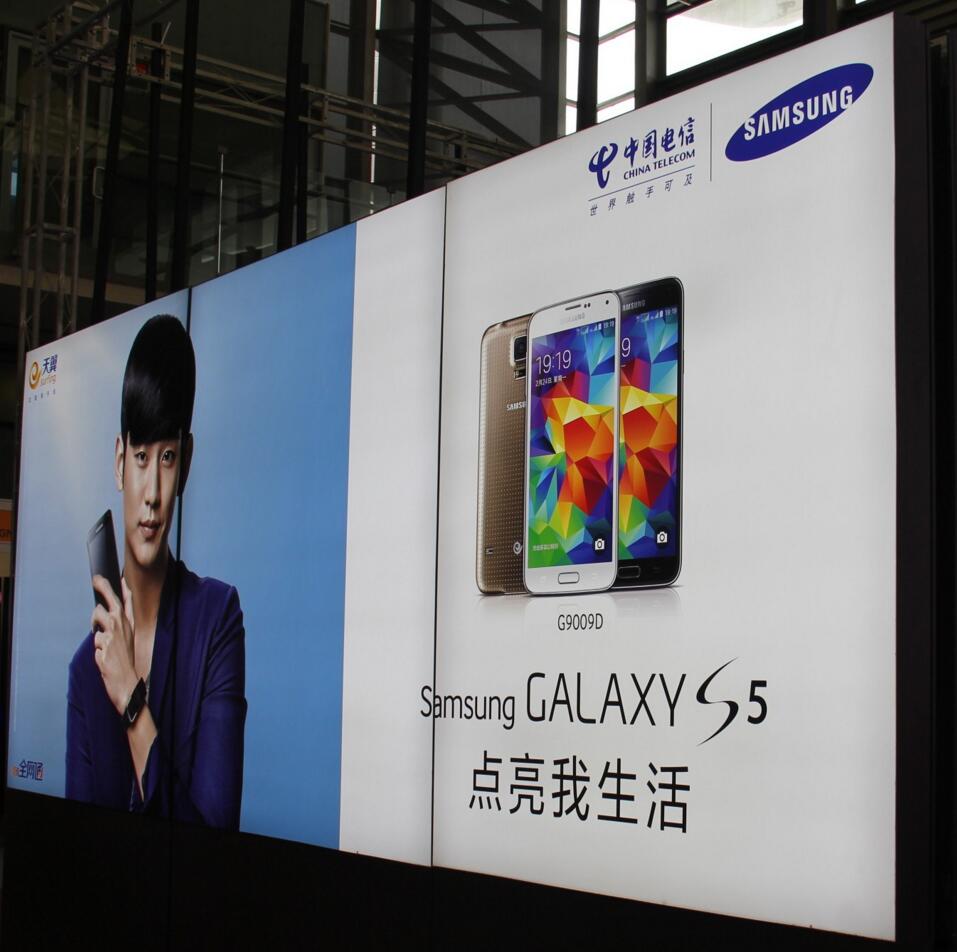 拉（lā）布燈箱製作，超薄（báo）廣告拉布燈箱，LED無框卡（kǎ）布燈箱